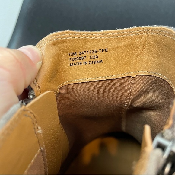 Frye Judith Zip Bootie Taupe Suede - Picture 4 of 7